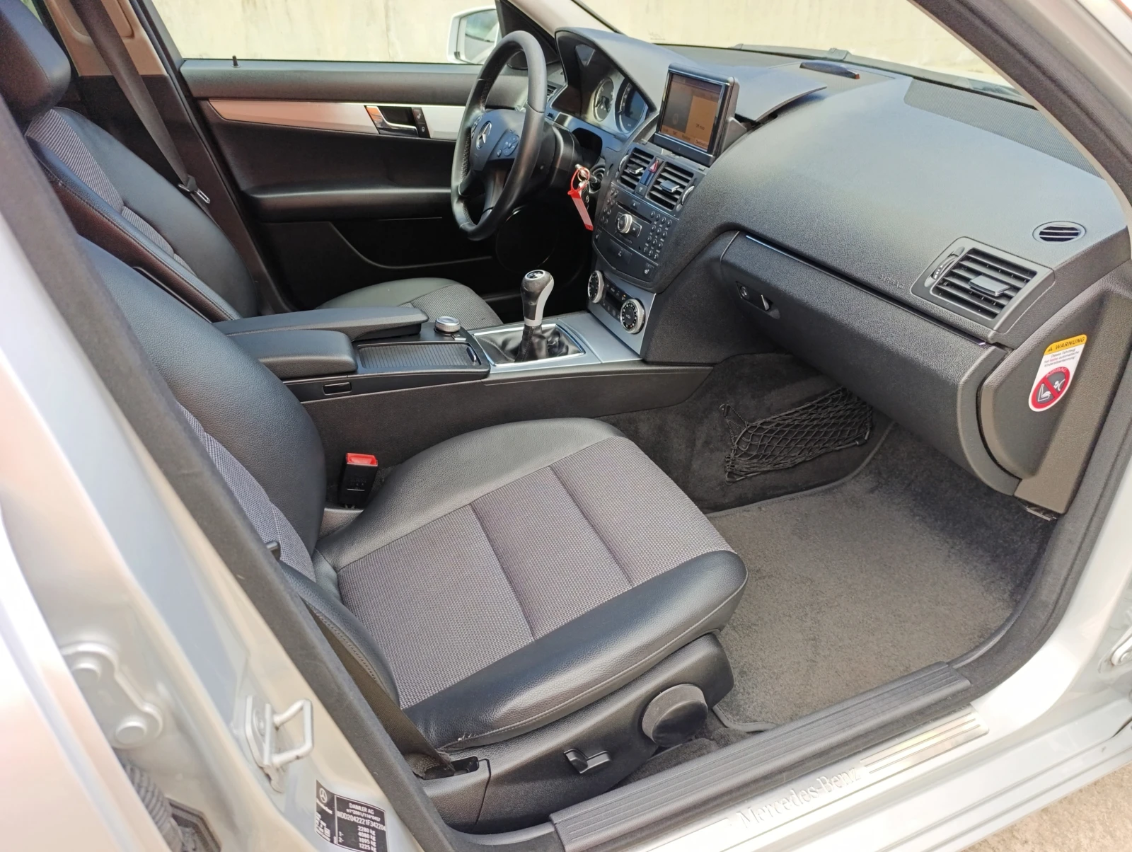 Mercedes-Benz C 350 3.0 CDI 224k.c. | Mobile.bg � ����������� 13