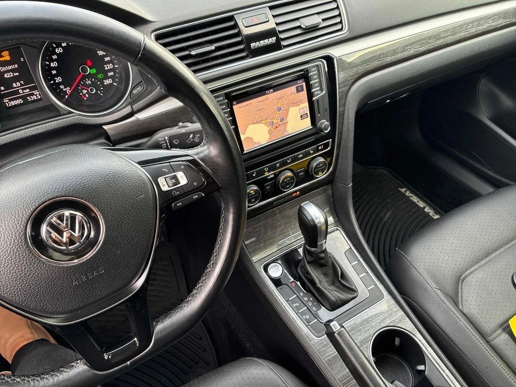 VW Passat * Comfortline * CARFAX * ��� ������������ ������ | Mobile.bg � ����������� 9