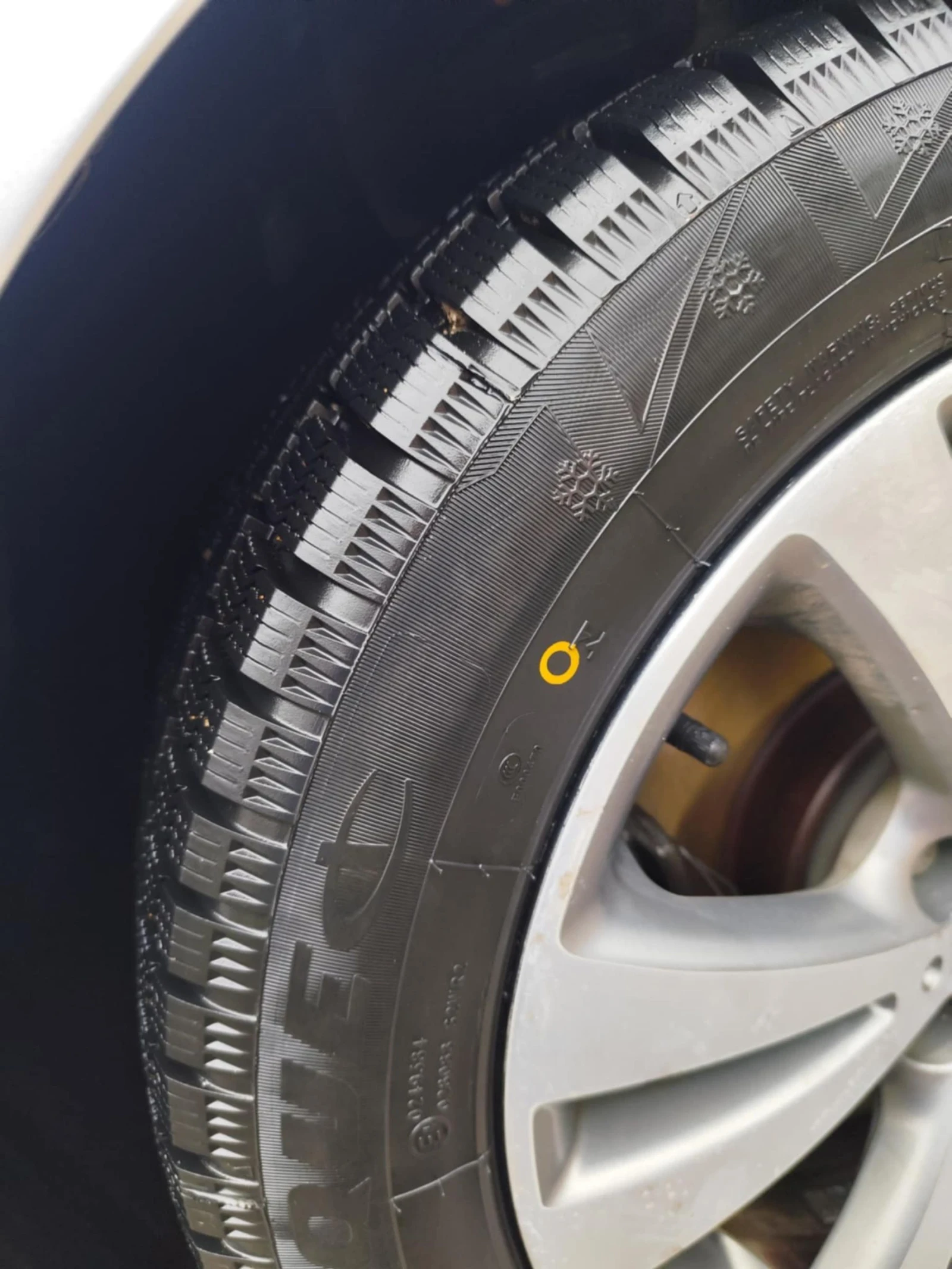 VW Passat 2.0, 140 �.�., 8 V | Mobile.bg � ����������� 16