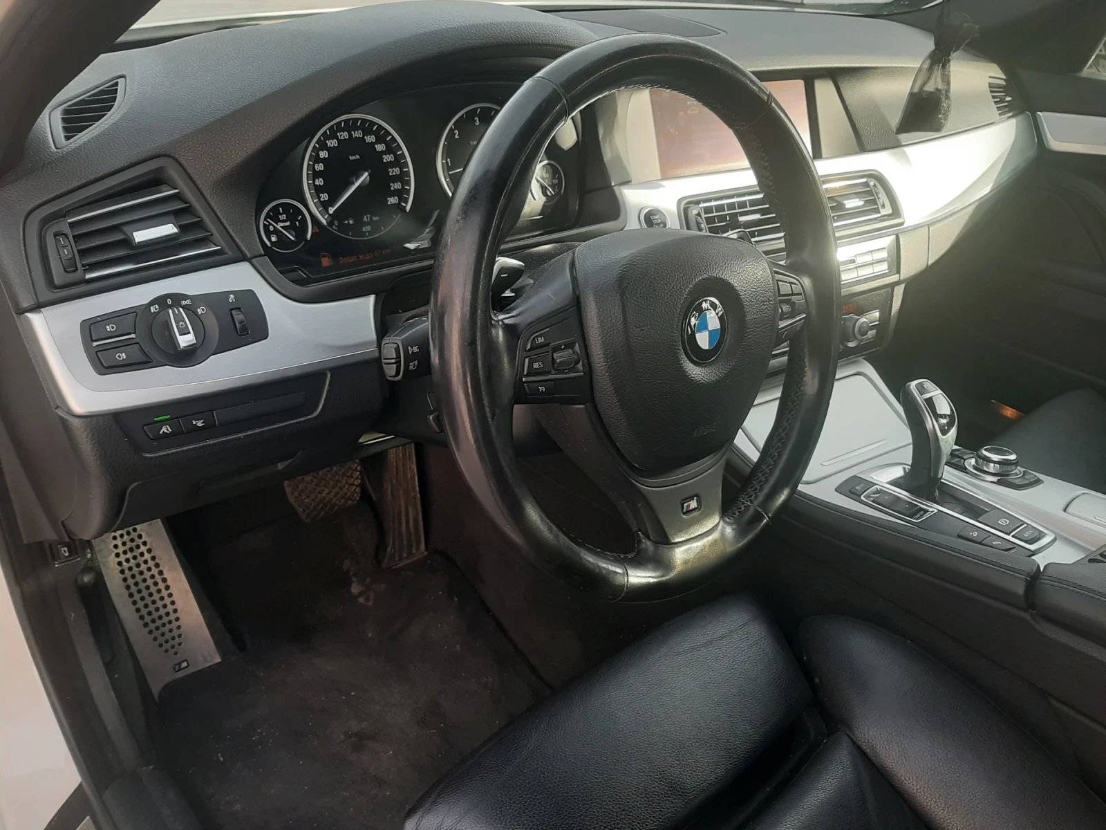 BMW 530 D X-DRIVE M PACK HEAD-UP KEY LESS FULL - изображение 9