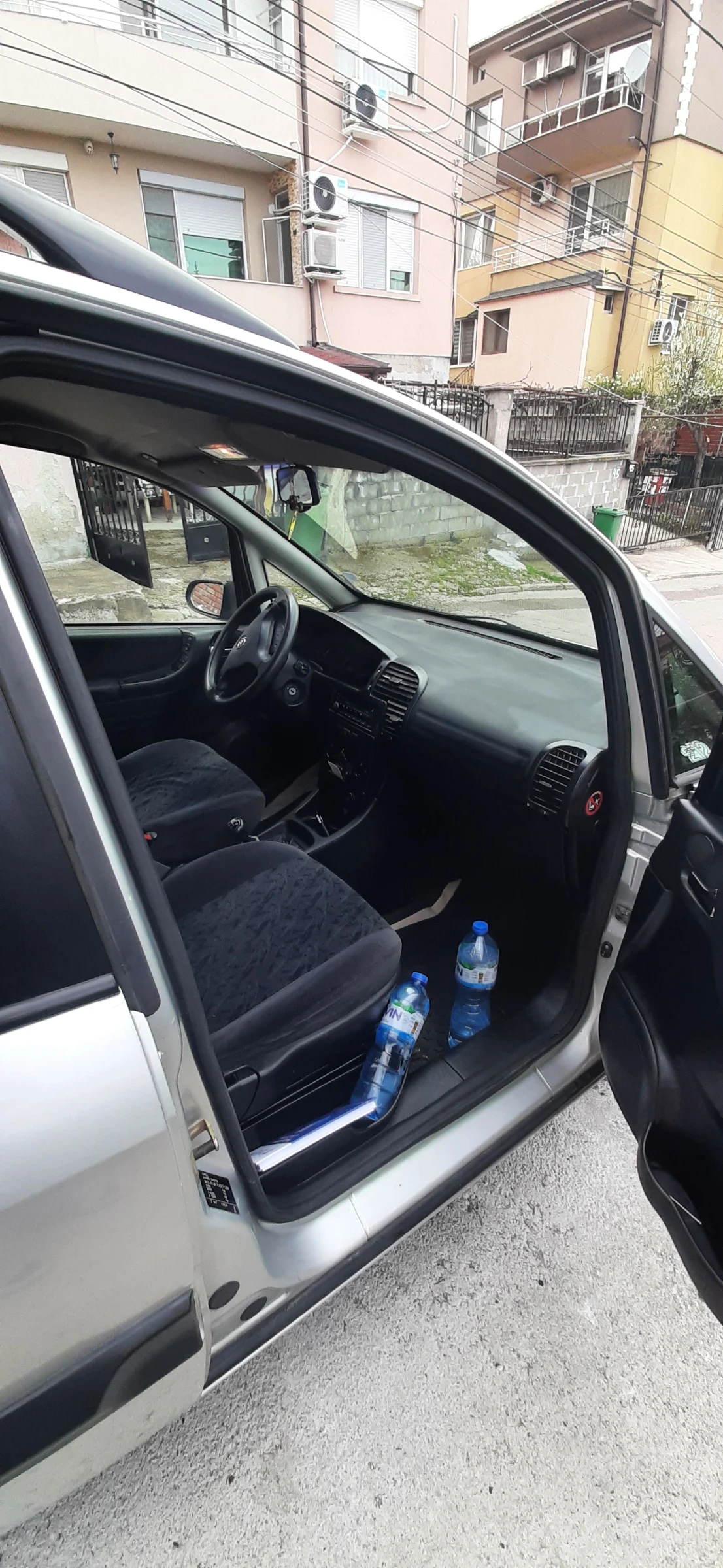 Opel Zafira, снимка 8 - Автомобили и джипове - 54027288