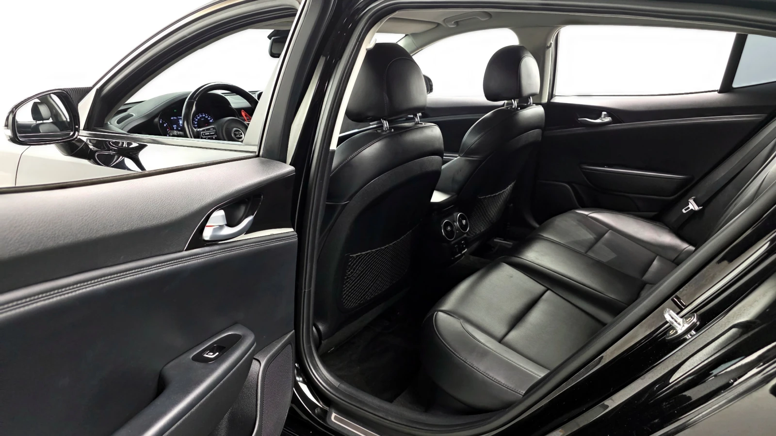 Kia Stinger 2.0T 2WD PRIME autogeorge.com, снимка 11 - Автомобили и джипове - 54124115