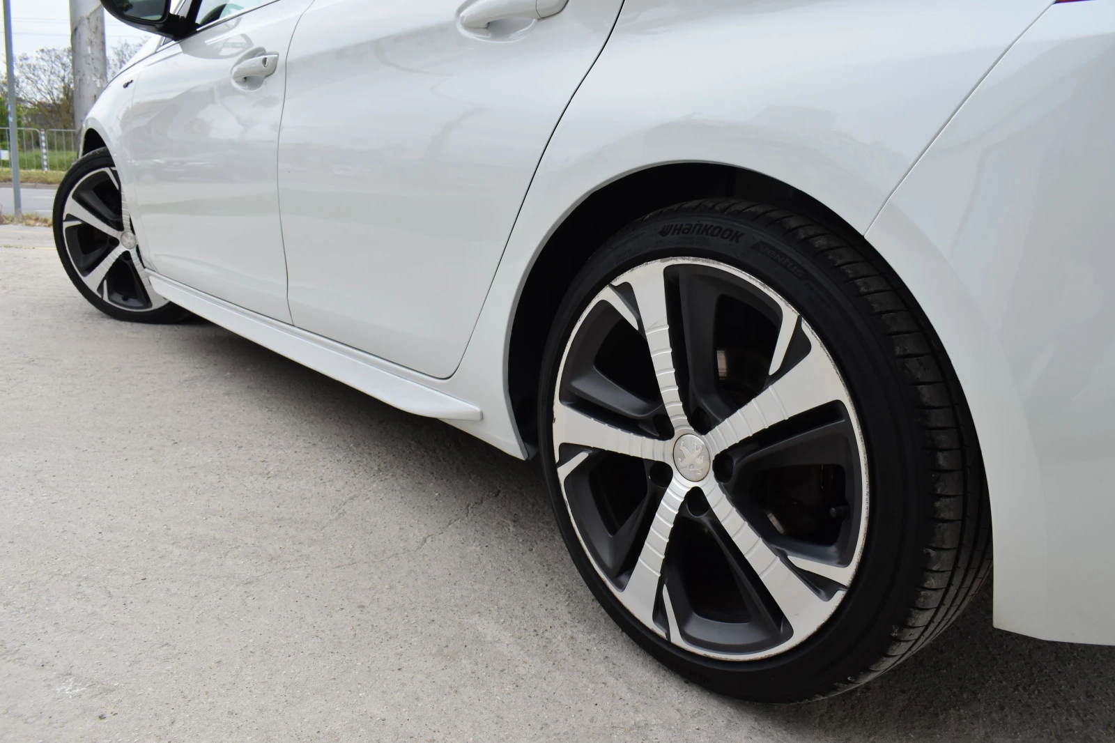 Peugeot 308 1.6GT* 205h.p* PANORAMA* MASSAGE, снимка 2 - Автомобили и джипове - 54482970