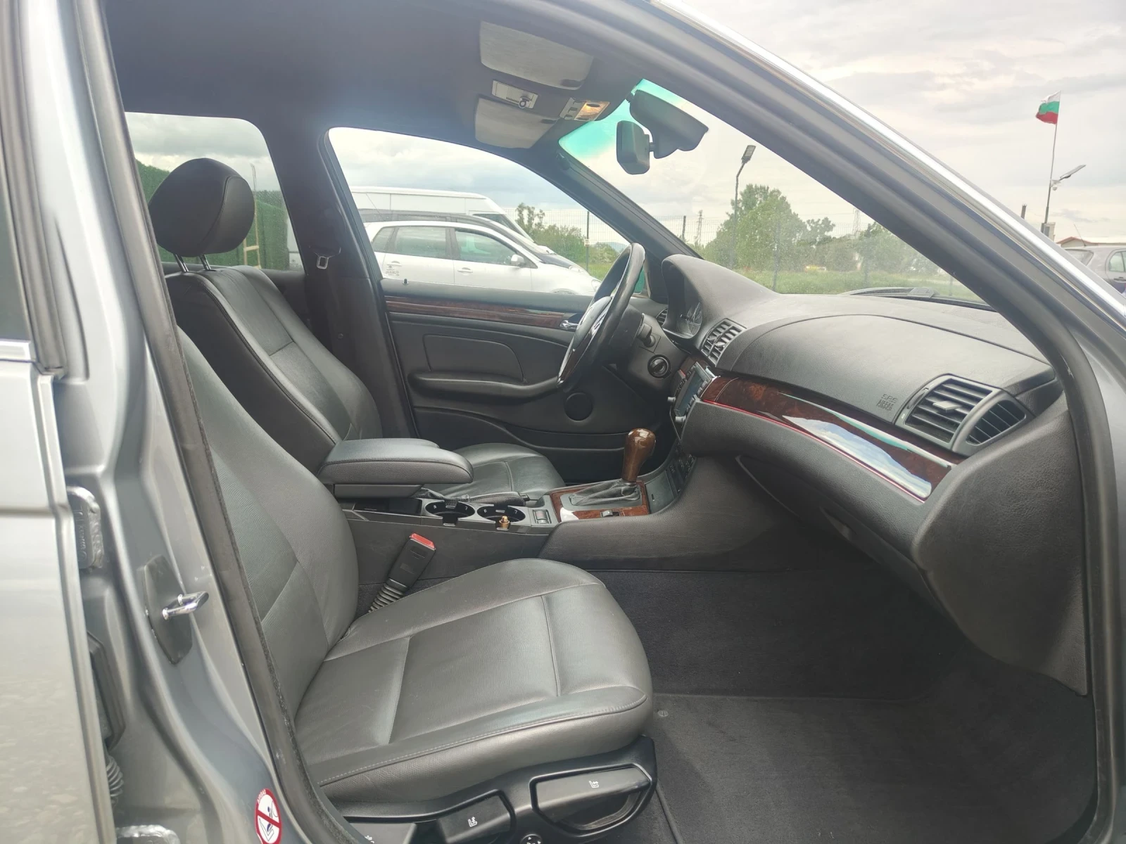 BMW 320 2.2 170 кс. Face кожа нави xenon automatic , снимка 13 - Автомобили и джипове - 54574274