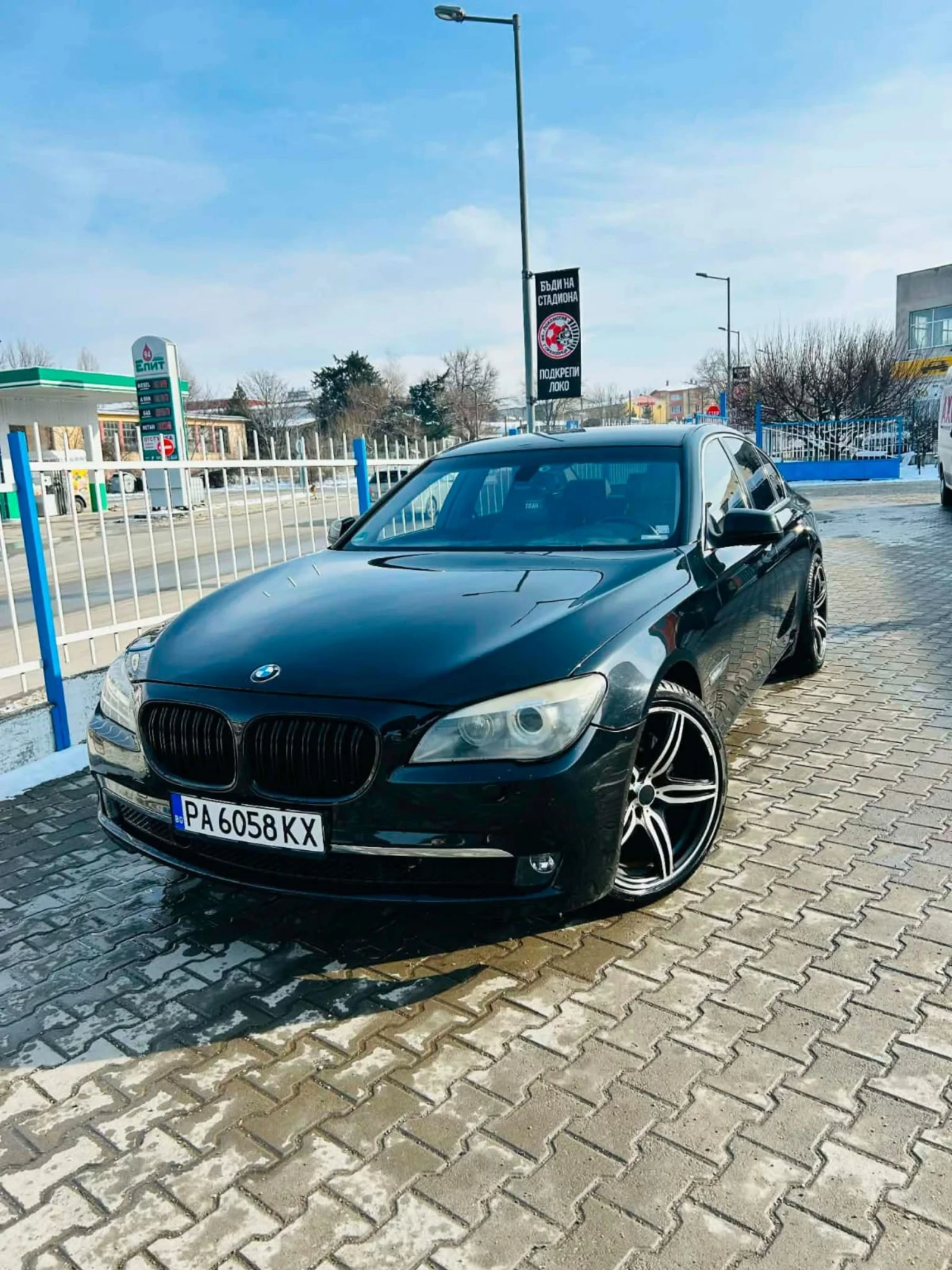 BMW 730, снимка 8 - Автомобили и джипове - 54808551