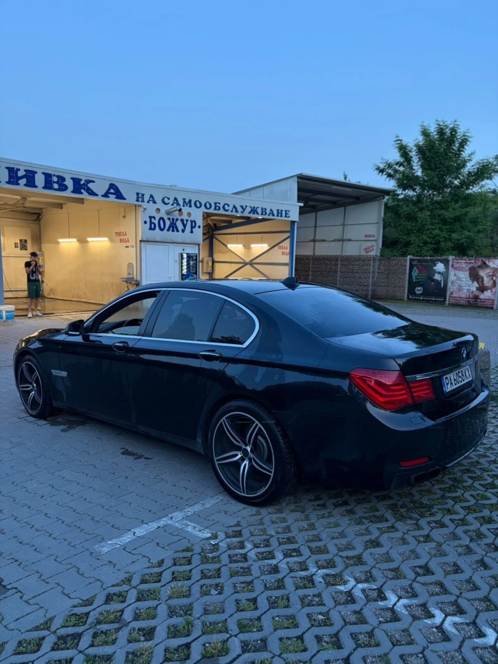 BMW 730, снимка 2 - Автомобили и джипове - 54808551