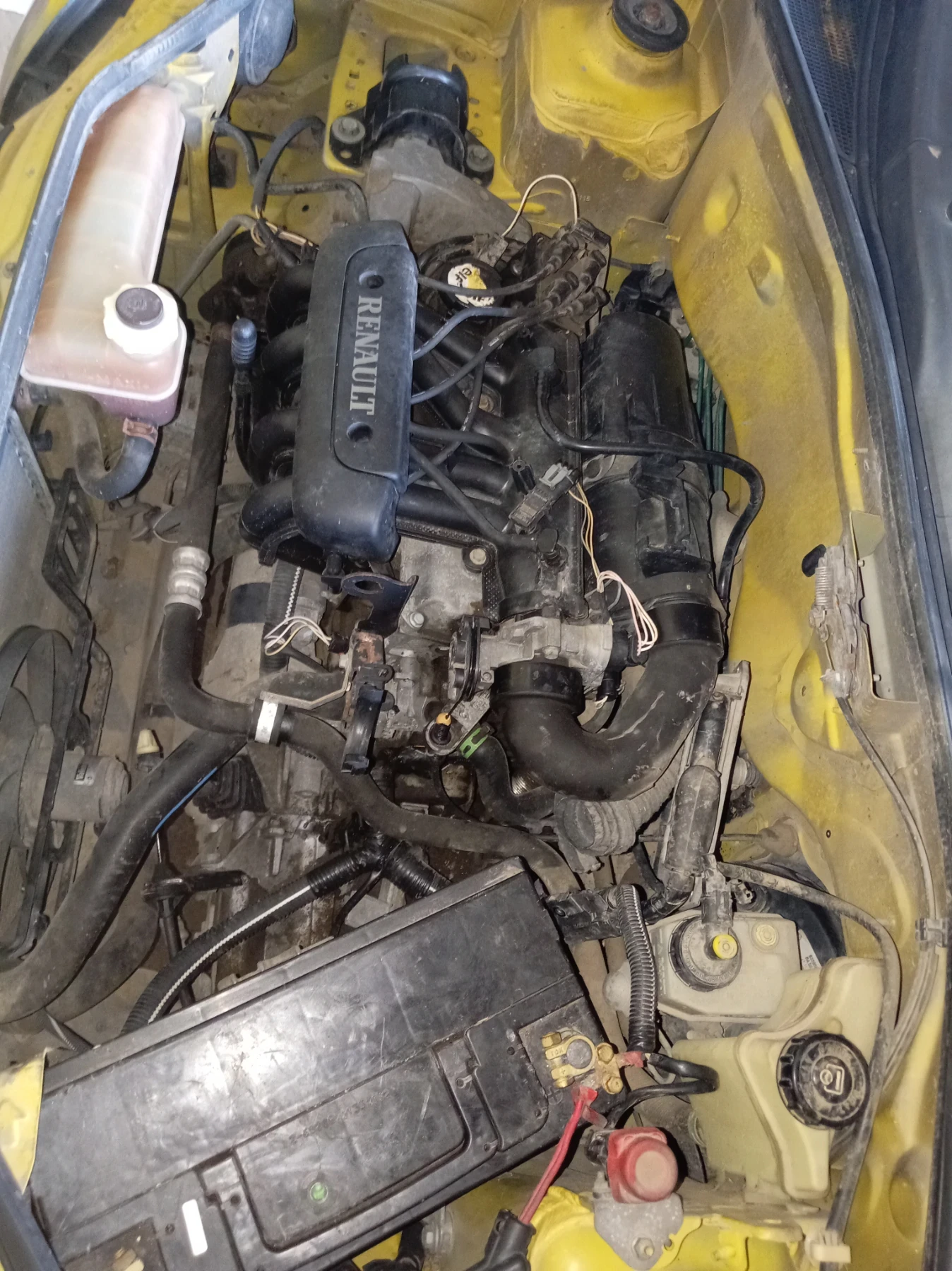Renault Kangoo, снимка 16 - Автомобили и джипове - 54974391