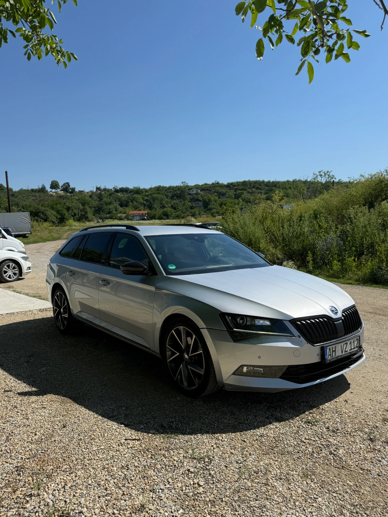 Skoda Superb Sportline, снимка 5 - Автомобили и джипове - 55161169