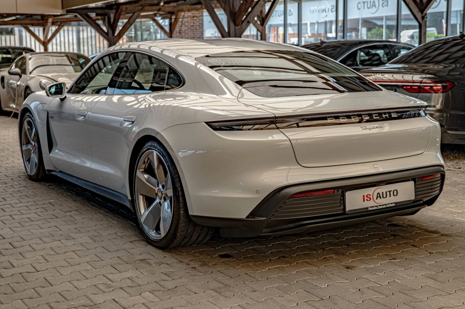 Porsche Taycan Performance/RWD/Подгрев/PASM/Амбиент/Мемори, снимка 5 - Автомобили и джипове - 55206433