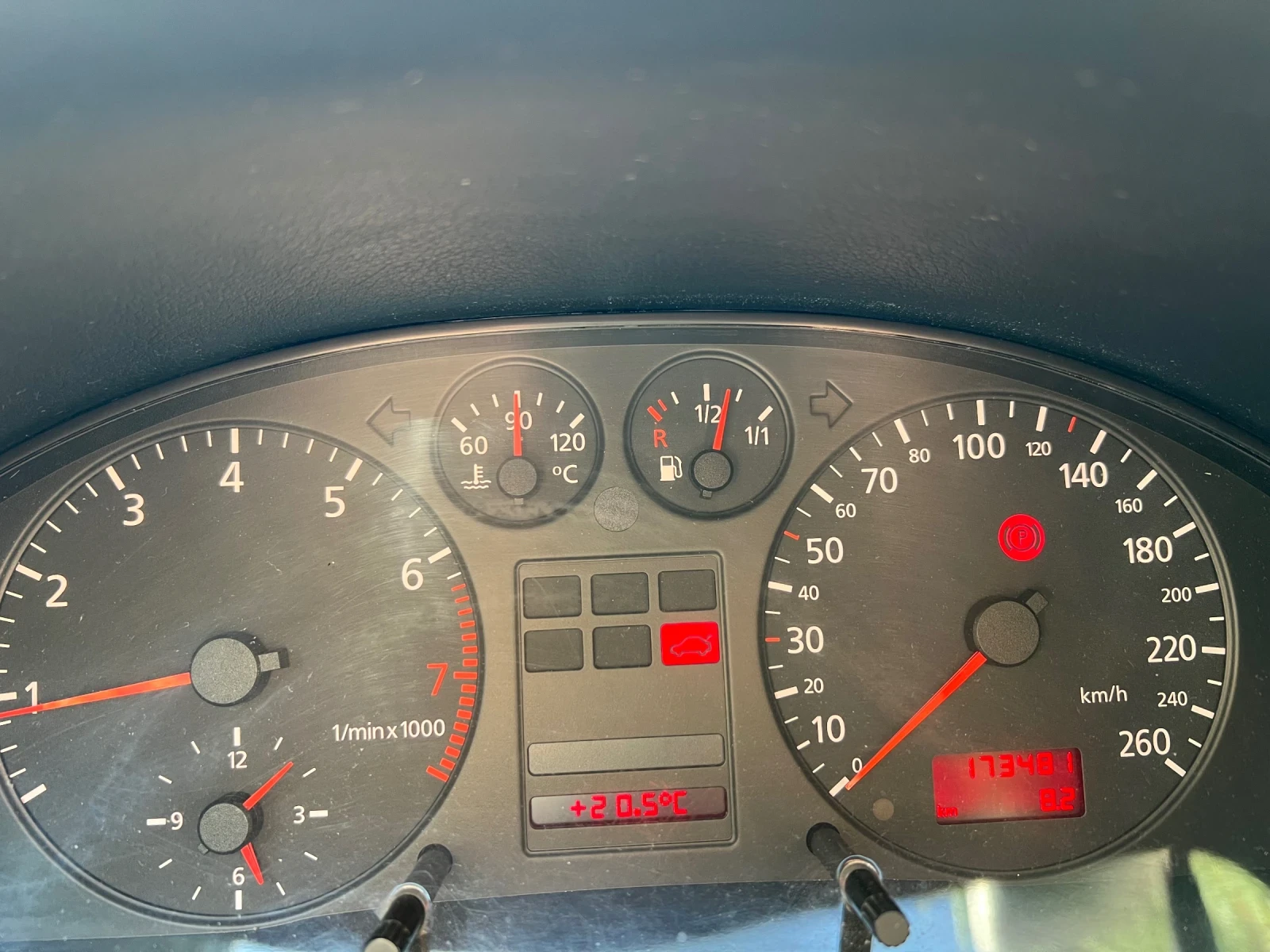 Audi A4, снимка 7 - Автомобили и джипове - 55528345