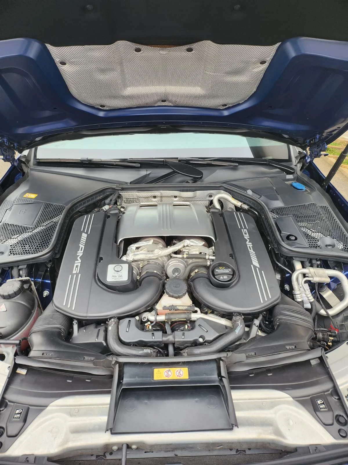 Mercedes-Benz C 63 AMG, снимка 11 - Автомобили и джипове - 55533040
