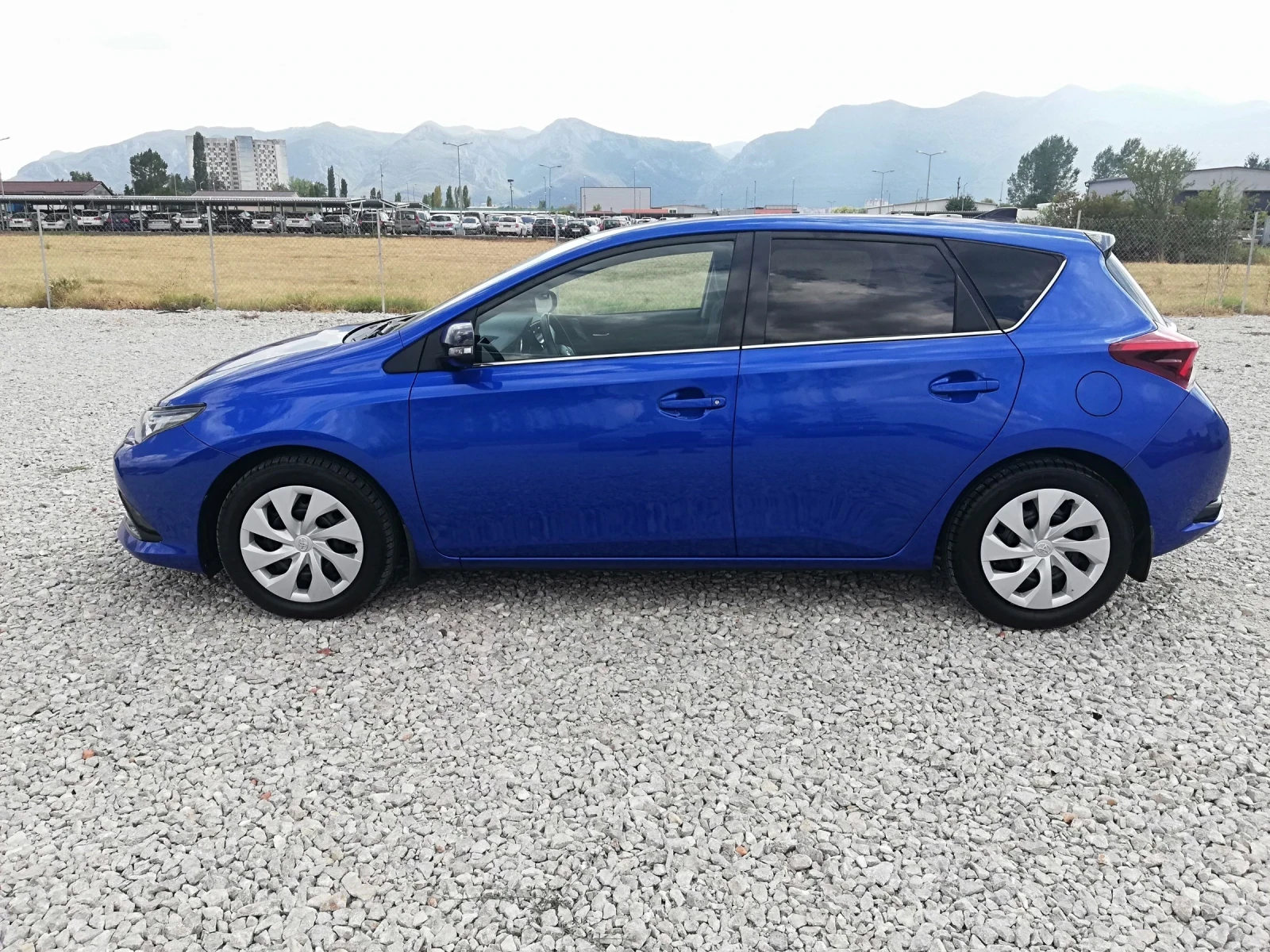 Toyota Auris 1.6D4D KLI KAMERA, снимка 3 - Автомобили и джипове - 55832758