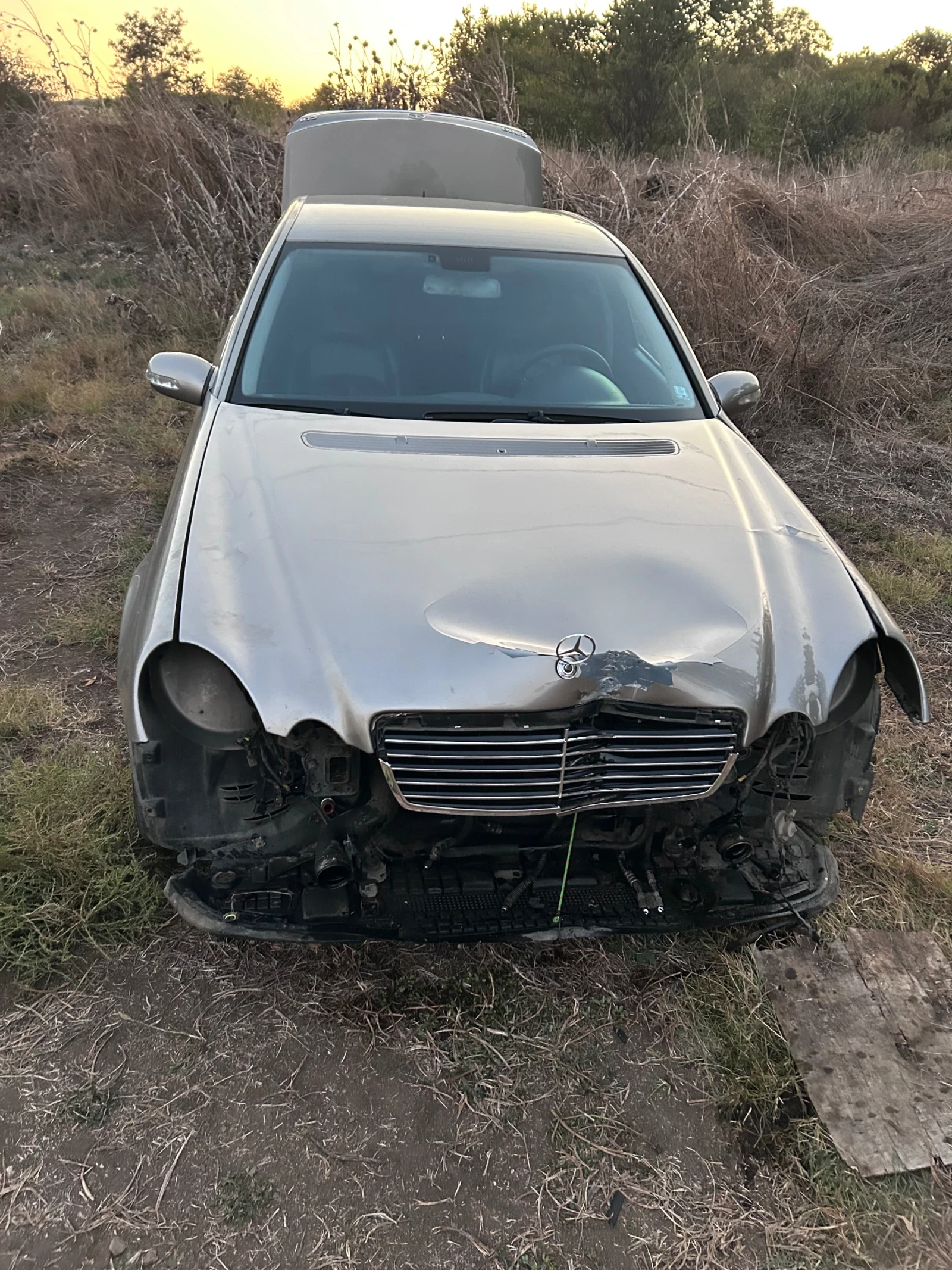 Mercedes-Benz E 320