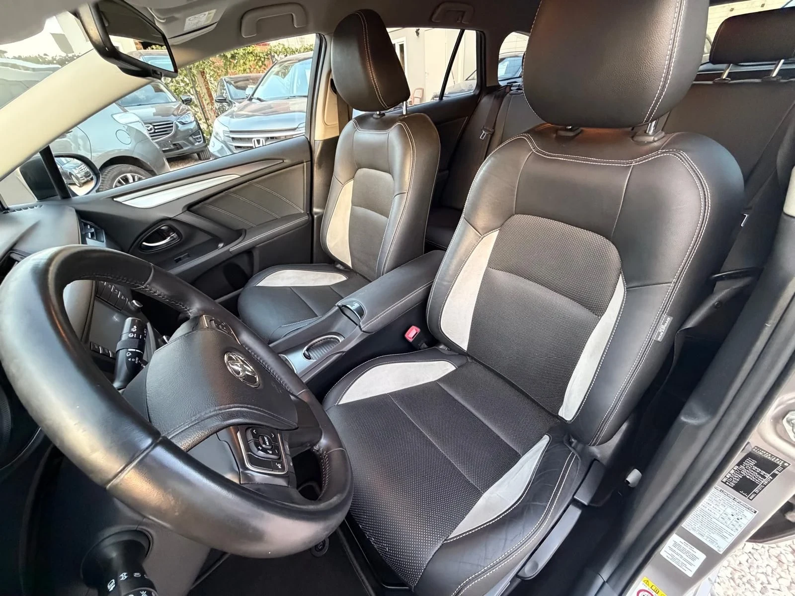 Toyota Avensis �-������� ��������� ������ 1, 8 Valvematic 147�� | Mobile.bg � ����������� 4