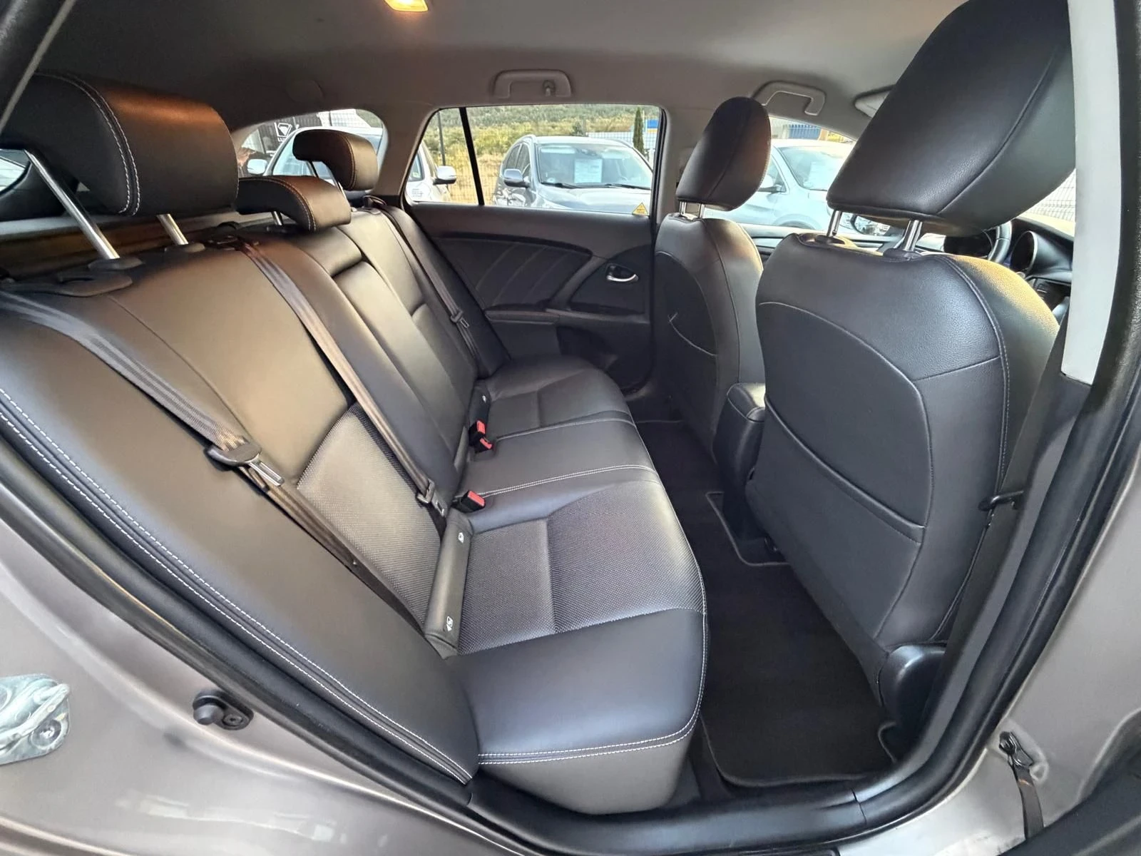 Toyota Avensis �-������� ��������� ������ 1, 8 Valvematic 147�� | Mobile.bg � ����������� 6