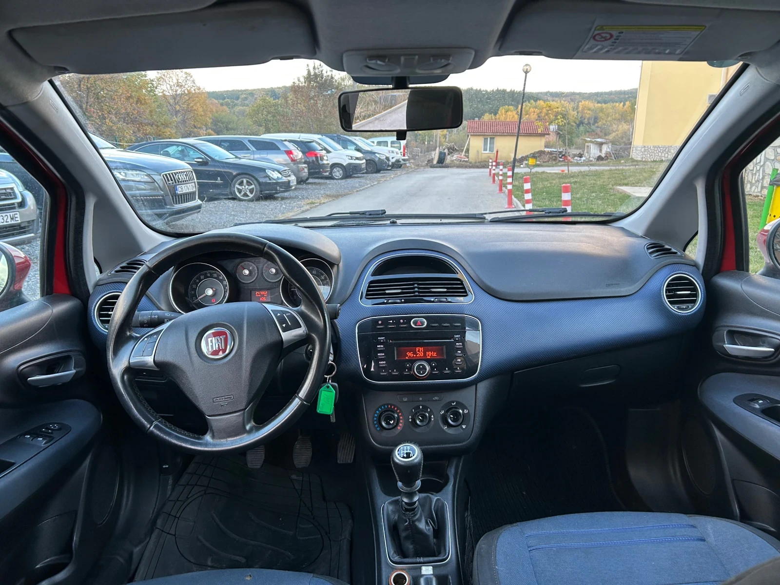 Fiat Punto 1.4i Evo Evro5, снимка 8 - Автомобили и джипове - 56690563