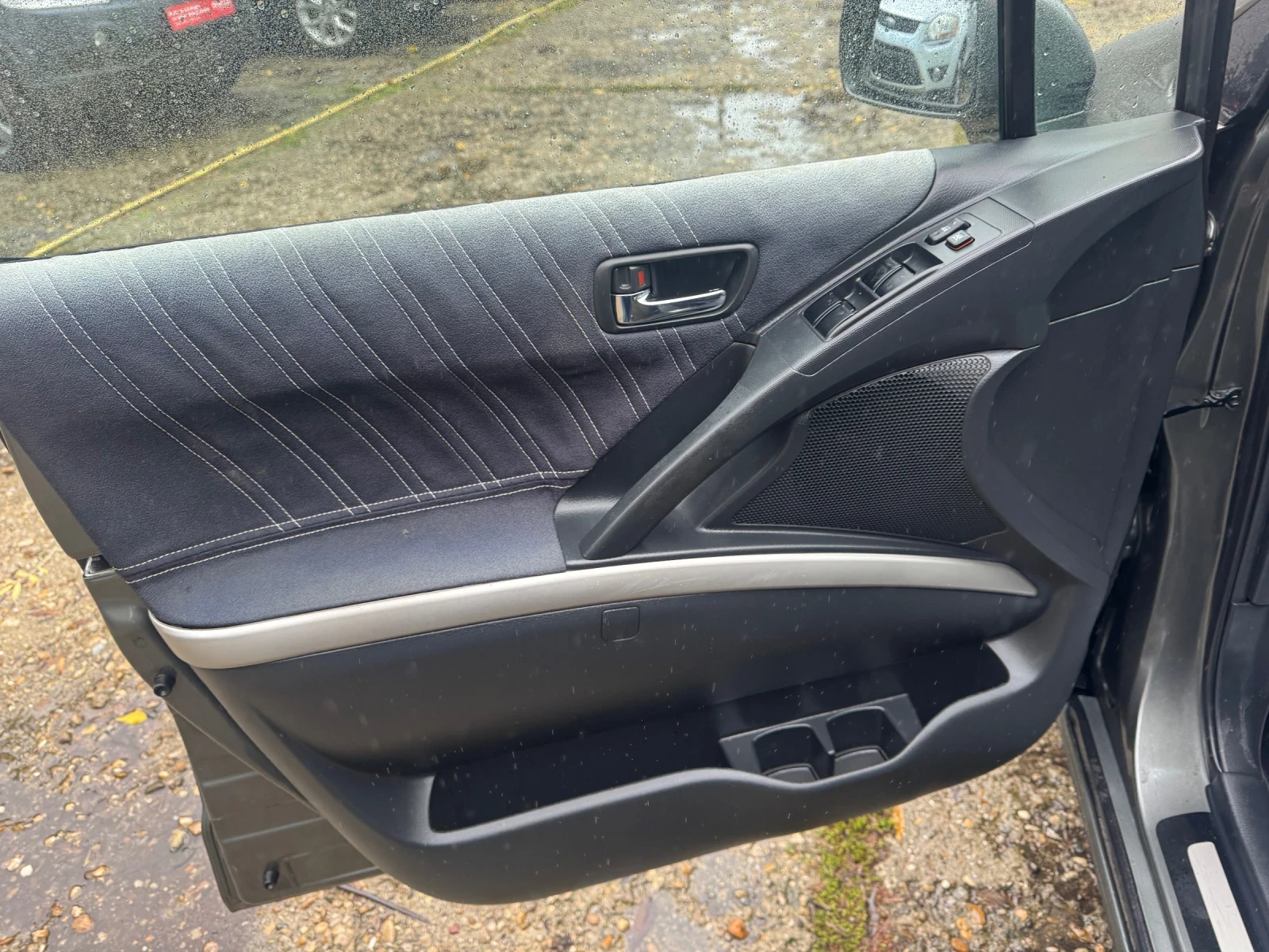 Toyota Corolla verso 2200-136 d4d 6 �������� | Mobile.bg � ����������� 9