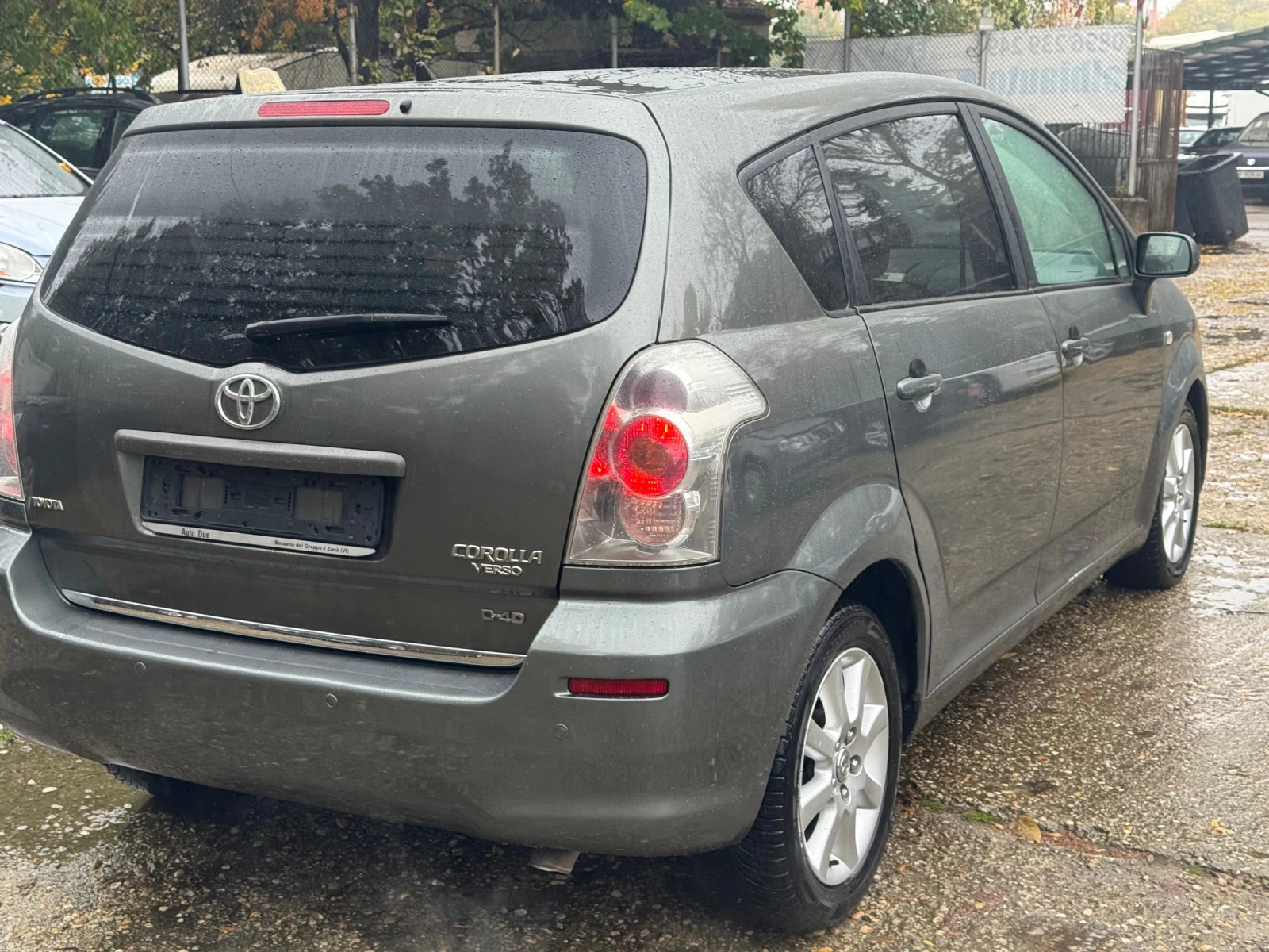 Toyota Corolla verso 2200-136 d4d 6 �������� | Mobile.bg � ����������� 6