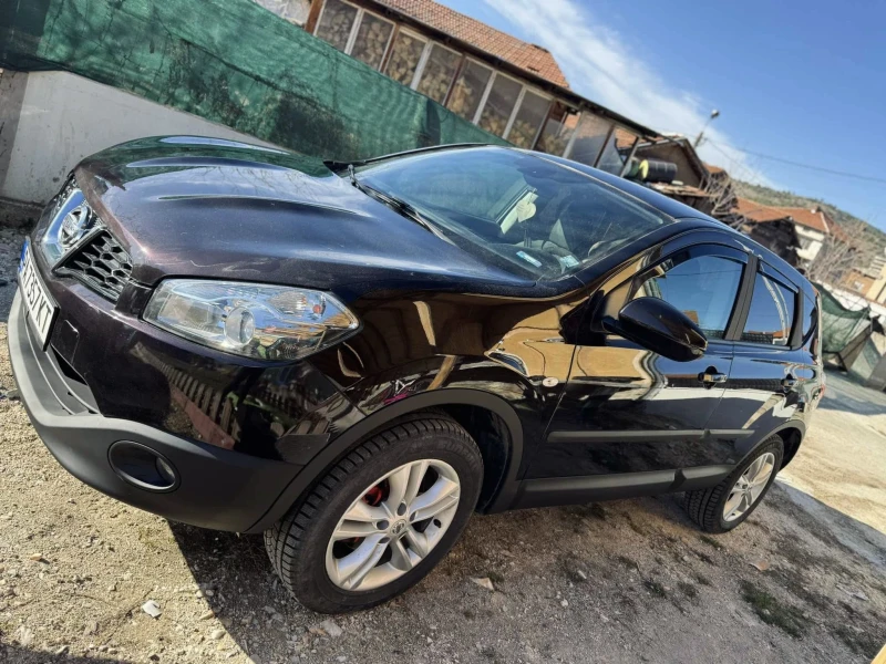 Nissan Qashqai 1.5, снимка 7 - Автомобили и джипове - 49596318