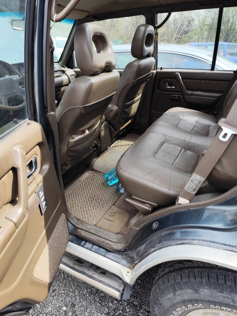 Mitsubishi Montero - 3.0L Бензин + Газ - 4x4 Автоматик, снимка 10 - Автомобили и джипове - 52484005