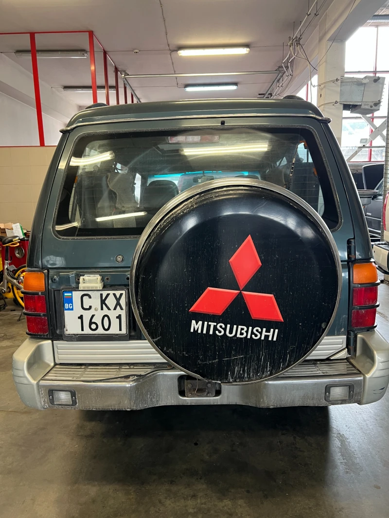 Mitsubishi Montero - 3.0L Бензин + Газ - 4x4 Автоматик, снимка 3 - Автомобили и джипове - 52484005