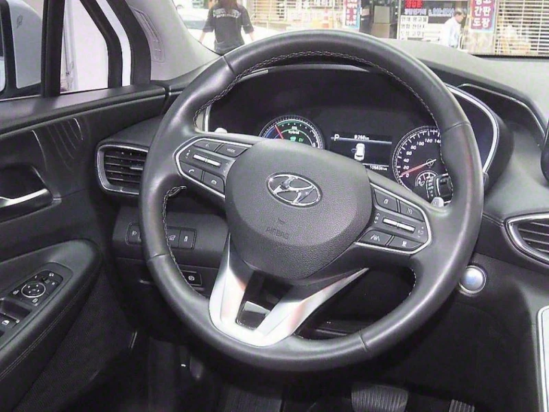 Hyundai Santa fe 1.6 HEV 2WD, снимка 15 - Автомобили и джипове - 51656503