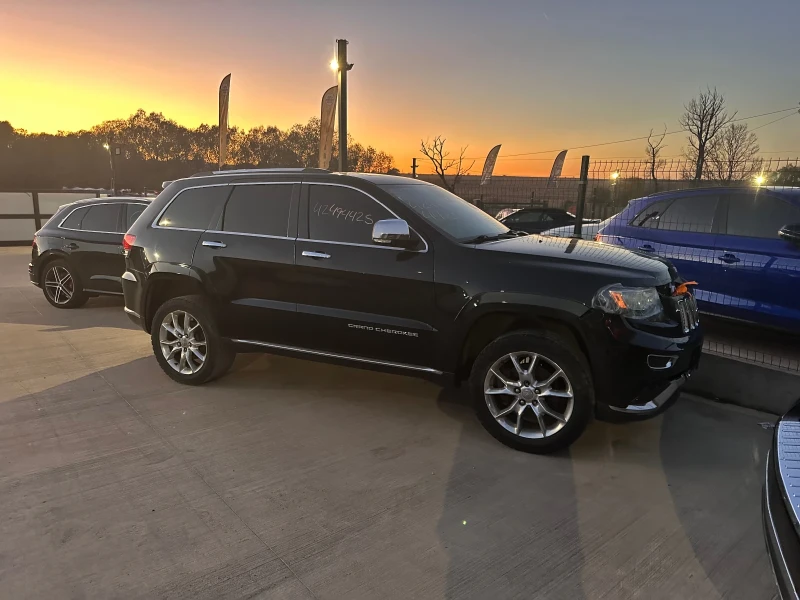 Jeep Grand cherokee SUMMIT 5, 7 HEMI