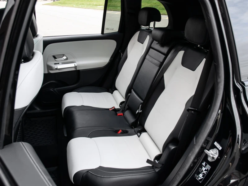 Mercedes-Benz GLB 2022 Mercedes-Benz GLB 250, снимка 11 - Автомобили и джипове - 52453793