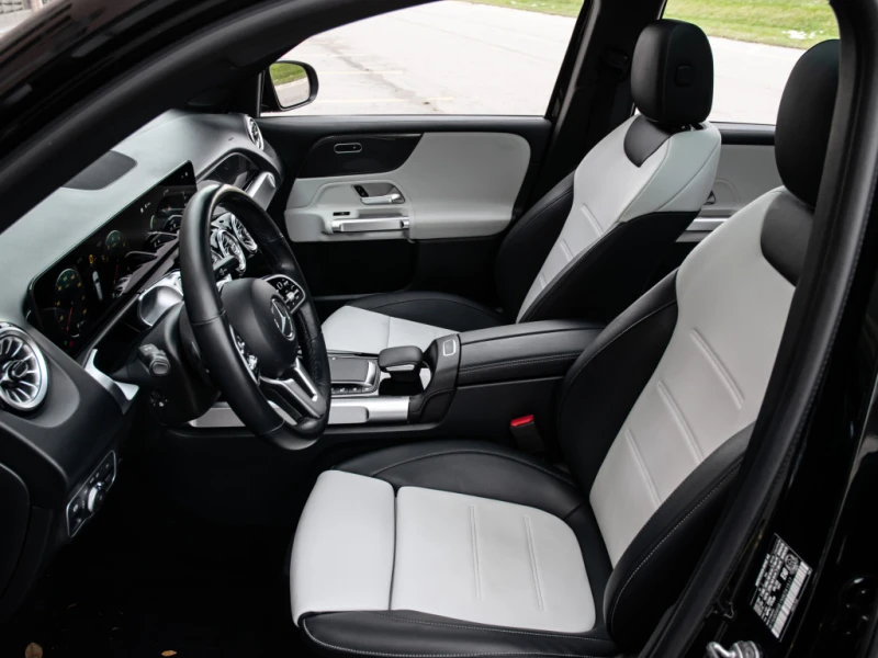 Mercedes-Benz GLB 2022 Mercedes-Benz GLB 250, снимка 7 - Автомобили и джипове - 52453793