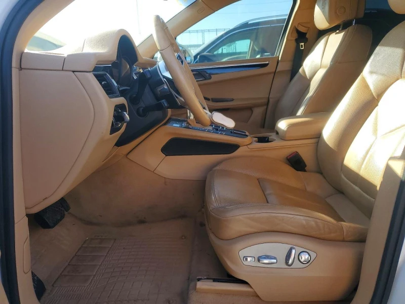 Porsche Macan S* PDK* ПОДГРЕВ* КАМЕРА* КЕЙЛЕС* LANE* ASSIST, снимка 9 - Автомобили и джипове - 53368905
