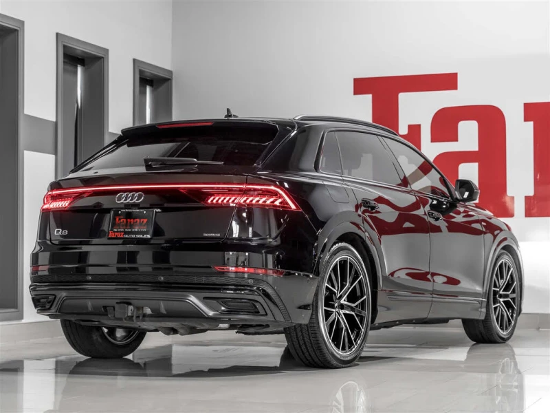 Audi Q8 * S-Line* * HeadUp* AвтоКредит* (ЦЕНА ДО БГ), снимка 2 - Автомобили и джипове - 53403542