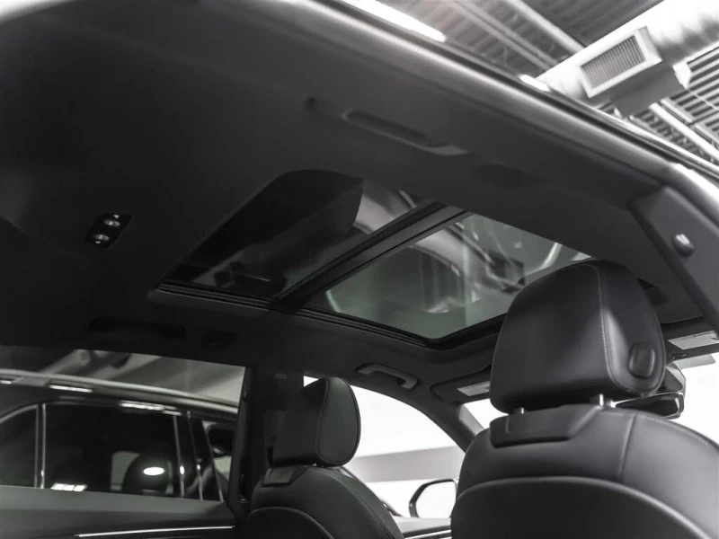 Audi Q8 * S-Line* * HeadUp* AвтоКредит* (ЦЕНА ДО БГ), снимка 12 - Автомобили и джипове - 53403542