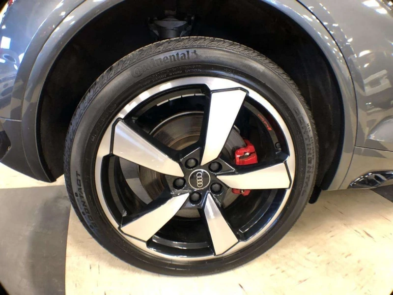 Audi Q5 * S Line quattro Premium * CARFAX * ЦЕНА ДО БГ, снимка 10 - Автомобили и джипове - 53417219