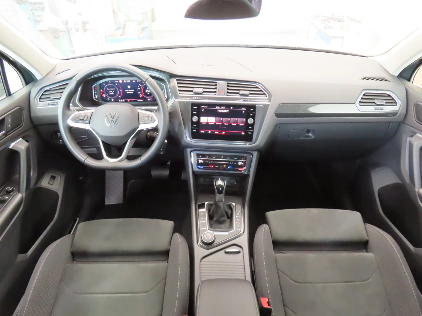 VW Tiguan Elegance 2.0 TDI SCR 4MOTION DSG | Mobile.bg � ����������� 12