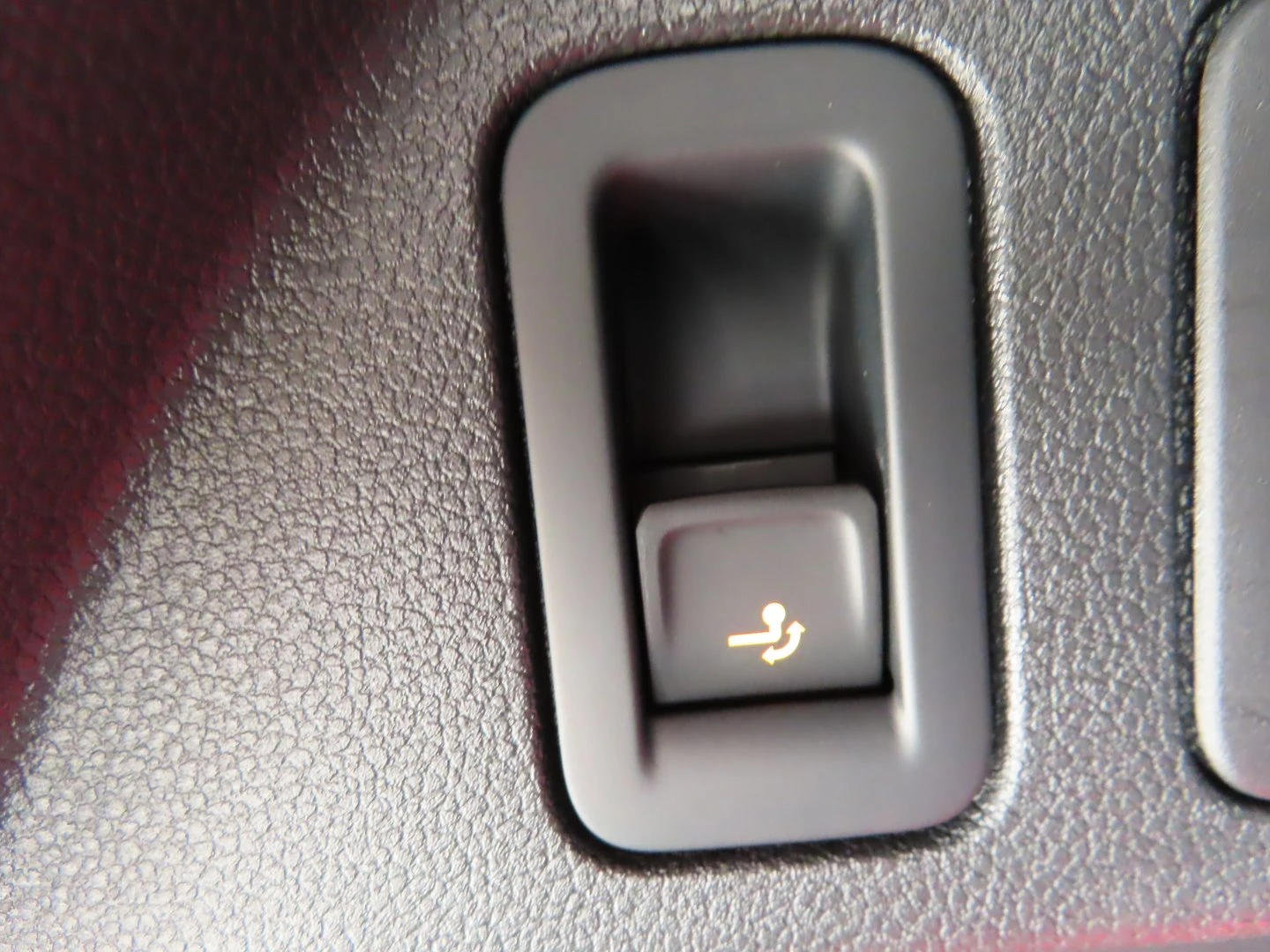 VW Tiguan Elegance 2.0 TDI SCR 4MOTION DSG | Mobile.bg � ����������� 6