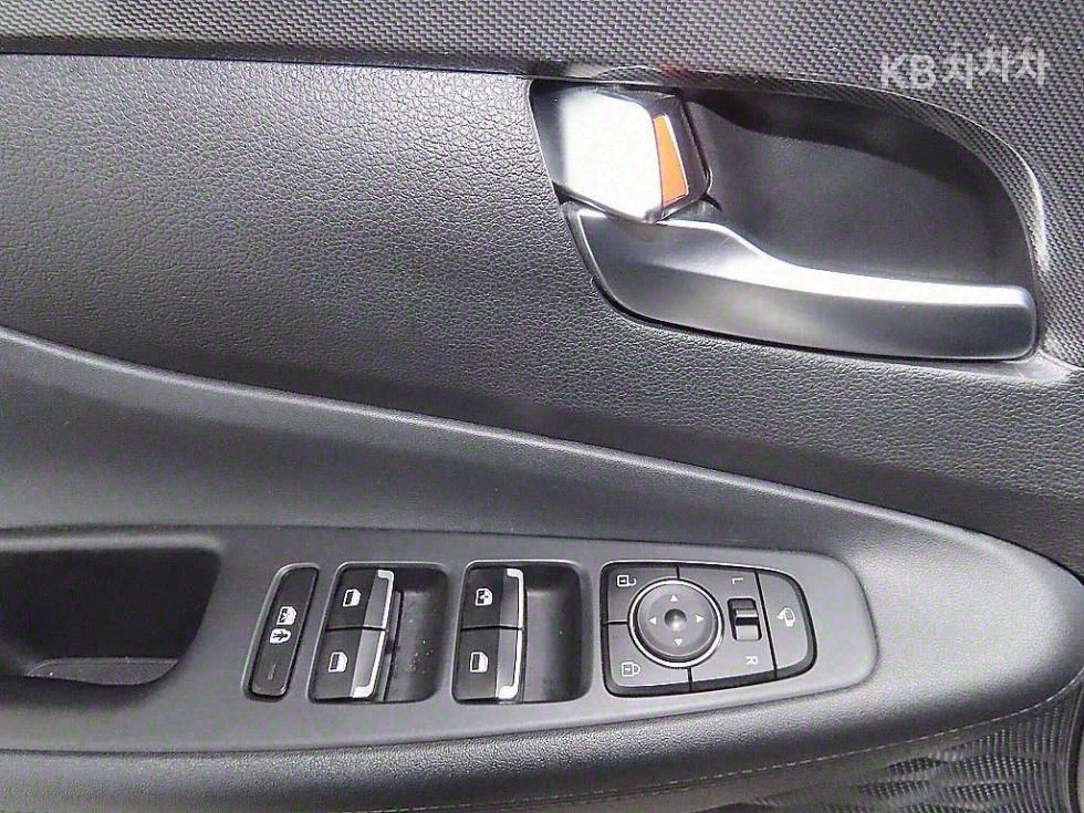 Hyundai Santa fe 1.6 HEV 2WD - изображение 9