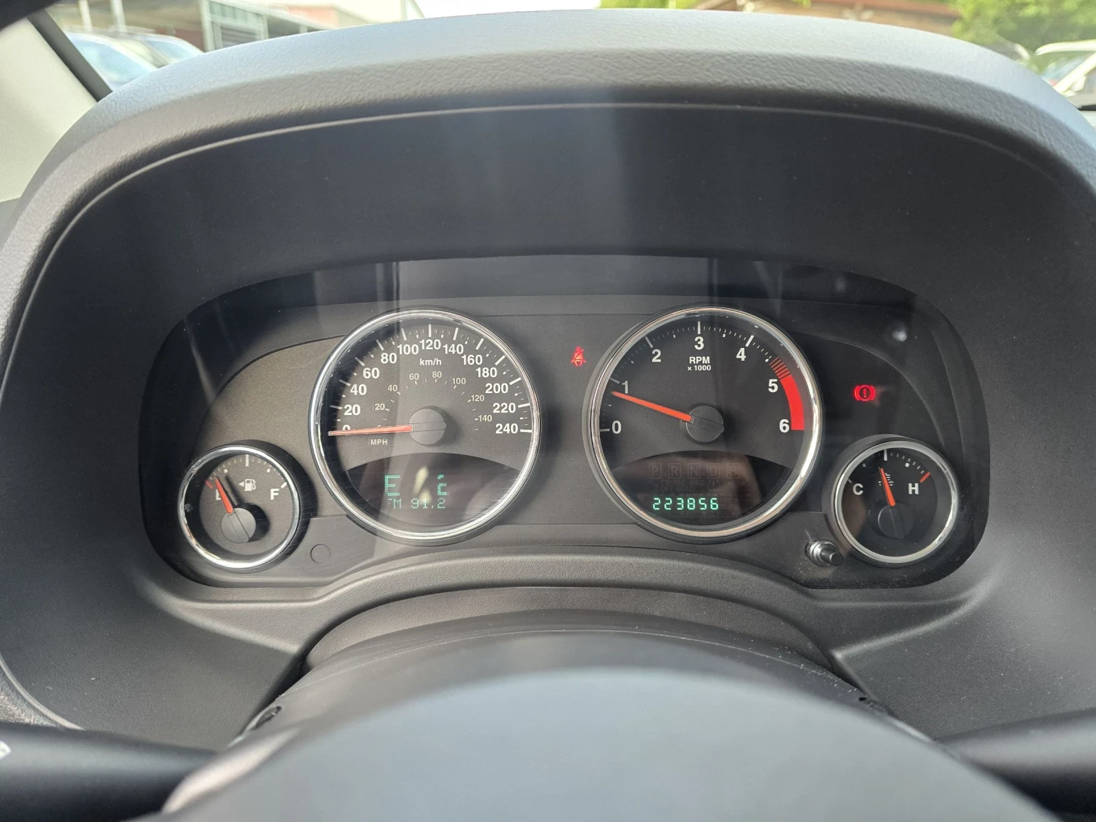 Jeep Compass 2.2crdi Limited 2wd 136к.с, снимка 17 - Автомобили и джипове - 52671408