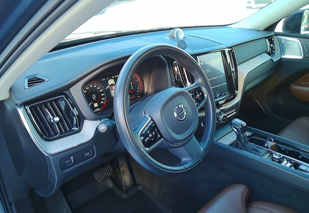 Volvo XC60  - изображение 9