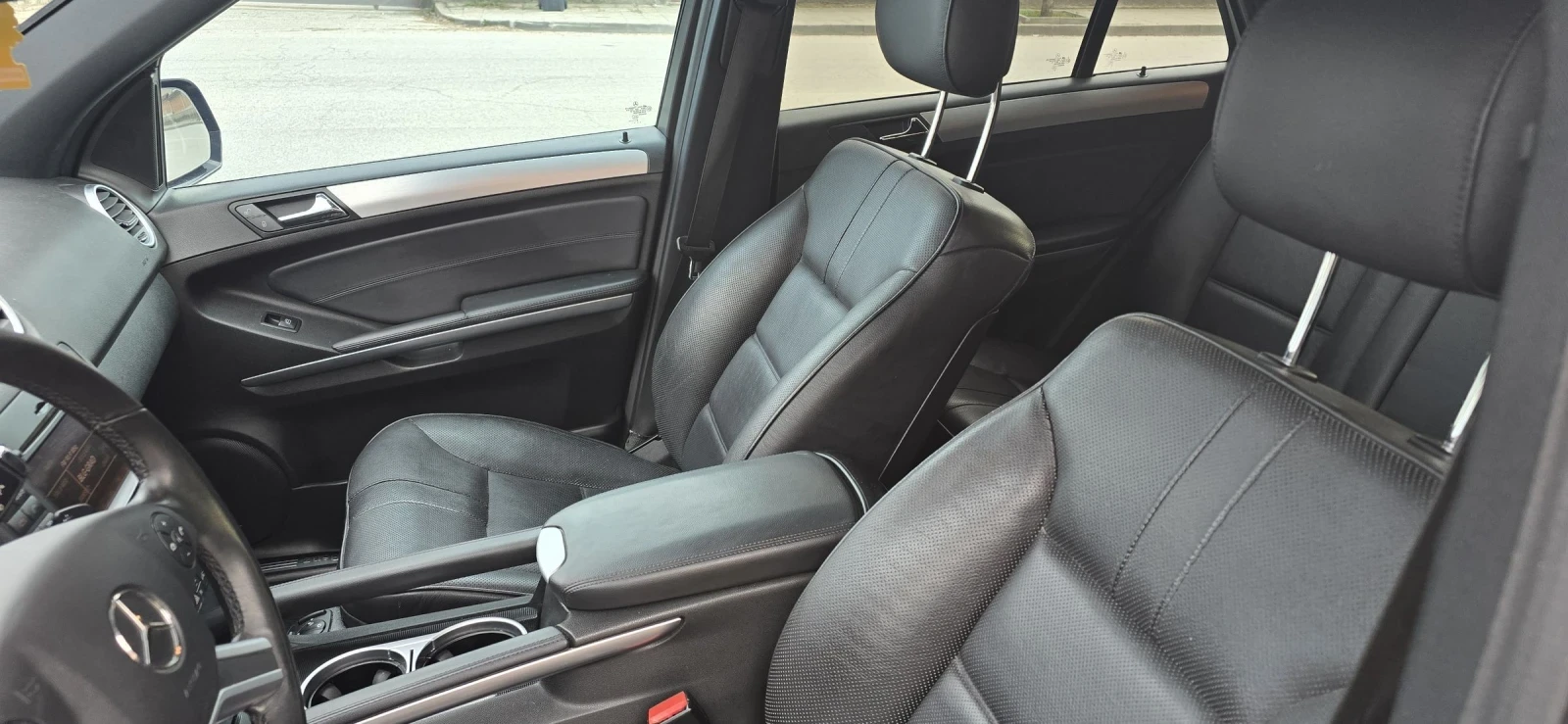 Mercedes-Benz ML 500, снимка 9 - Автомобили и джипове - 54046303