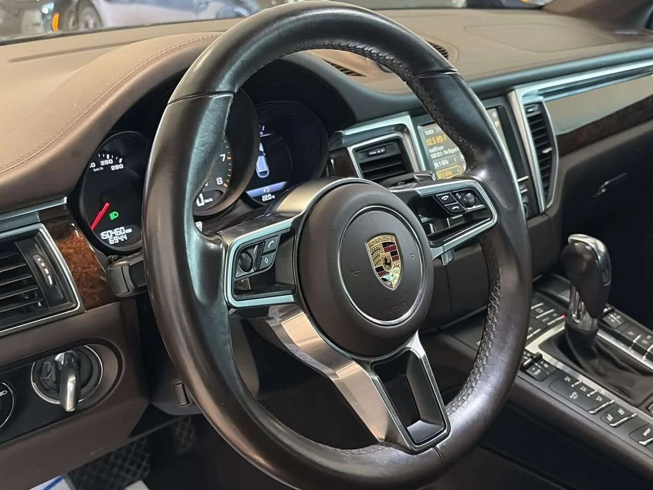 Porsche Macan S / Кожа / Пано / ЦЕНА до БГ, снимка 13 - Автомобили и джипове - 55492119