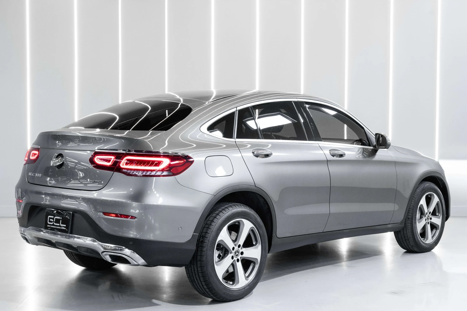 Mercedes-Benz GLC 300 PREM PLUS PKG / АВТОКРЕДИТ, снимка 6 - Автомобили и джипове - 55963639