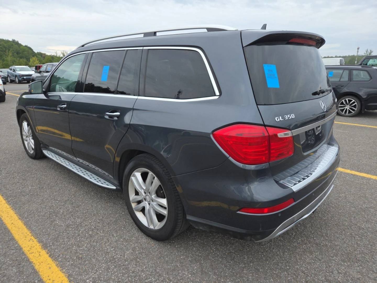 Mercedes-Benz GL 350 BlueTEC* Harman/Kardon* 360* Пано* Въздух, снимка 4 - Автомобили и джипове - 56047817