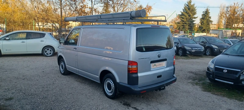 VW T5 1, 9 tdi 105кс., снимка 4 - Бусове и автобуси - 47904321