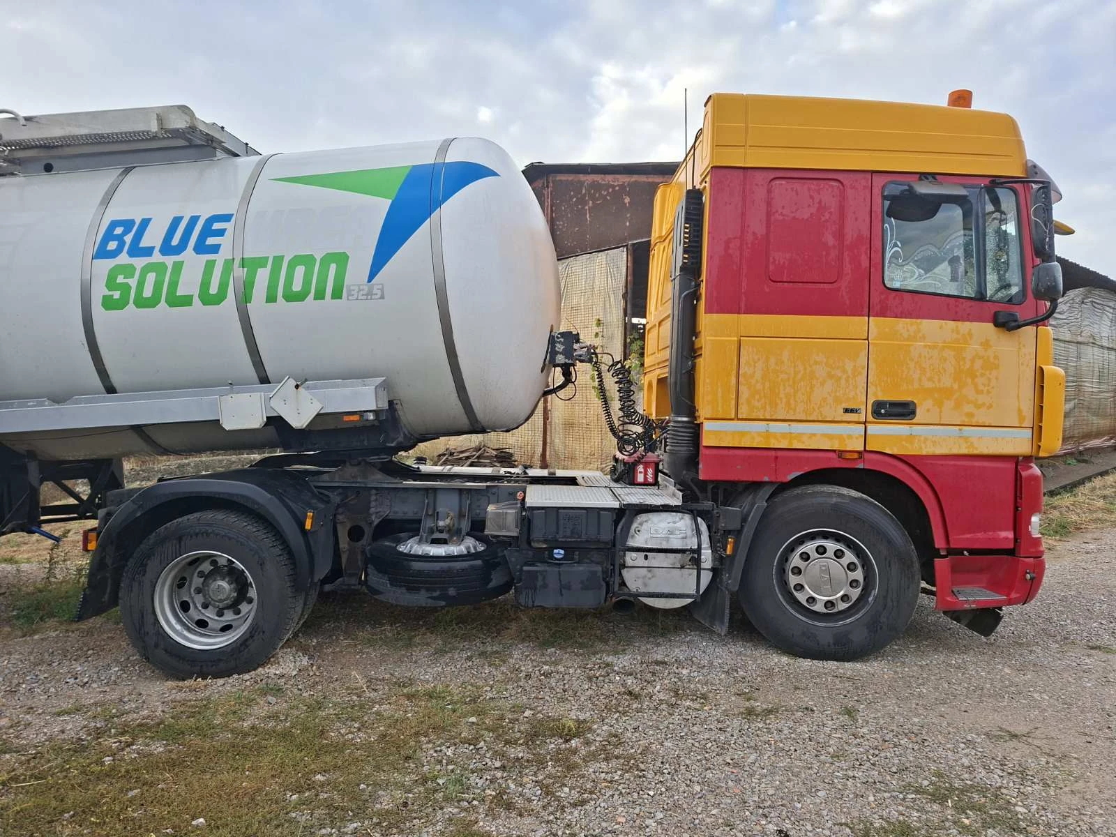 Daf XF 105 410-ADR, снимка 5 - Камиони - 56594083