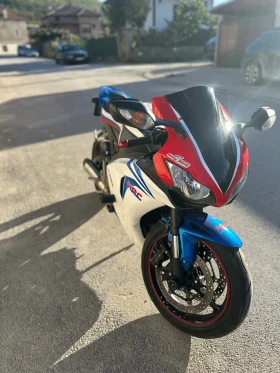 ������ Honda Cbr