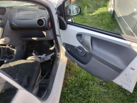 Toyota Aygo 2бр.1.0 на части, снимка 12