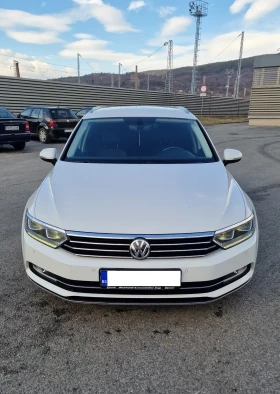 VW Passat 2.0 TDi Digital, снимка 2