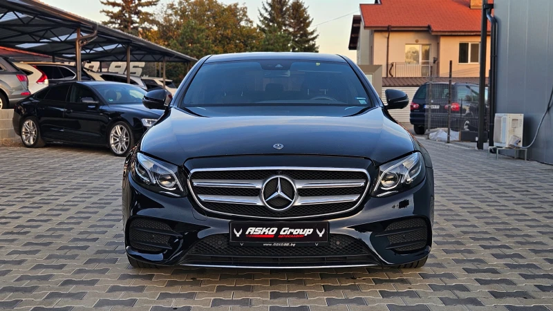 Mercedes-Benz E 220 AMG/4MAT/DIGIATL/360CAM/AMBI/CAR PLAY/ПОДГРЕВ/LIZI, снимка 2 - Автомобили и джипове - 47724669