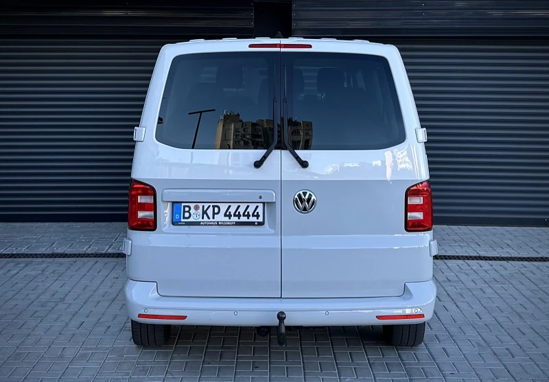 VW Multivan 2.0TDI 150к.с. COMFORTLINE 8+ 1 Full Led 4Motion , снимка 5 - Автомобили и джипове - 49482989