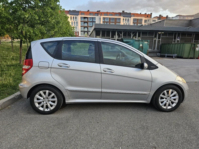 Mercedes-Benz A 160 Климатик, комплект зимни джанти гуми, снимка 4 - Автомобили и джипове - 52538266